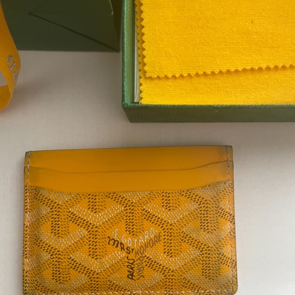 💯 Goyard Wallet! - Picture 3 of 4